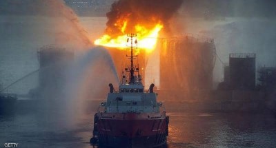 عاجل .. انفجار ناقلة نفط روسية في بحر “آزوف”