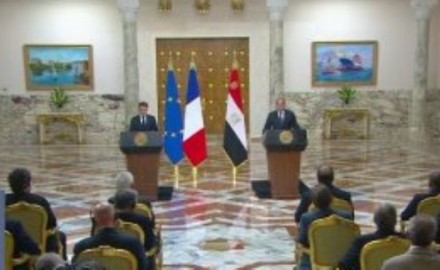 اتفاق مصري فرنسي على أهمية حل الدولتين وبذل مزيد من الجهود لاحتواء الأزمة في غزة