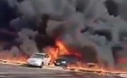 بالفيديو .. حريق هائل داخل موقف العاشر بمدينة السلام