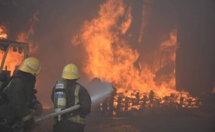 اندلاع حريق بمحطة وقود في الشرقية …والحماية المدنية تسيطر عليها