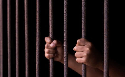 السجن 6 سنوات لمتهمين باستغلال أطفال في التسول بالجيزة