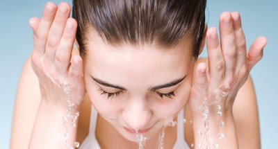 معلوماتي الآن | 5 أشياء يجب تجنبها عند غسل الوجه