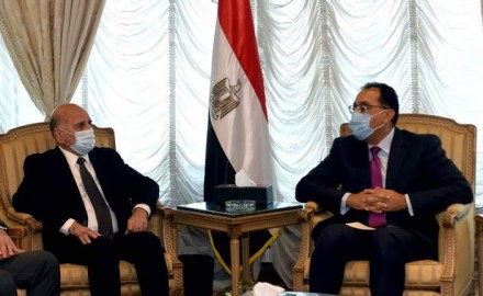 لقاء” رئيس الوزراء المصري” ووزير الخارجية العراقي