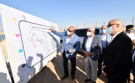 “وزير الإسكان” و”محافظ جنوب سيناء” يتفقدان محطة معالجة الصرف الصحي 
