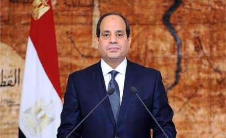 “السيسي” يهنئ الأمة المصرية والعربية والإسلامية بحلول المولد النبوي