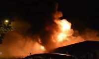 فيديو | حريق ضخم فى مستودعات “لو هافر” الفرنسية