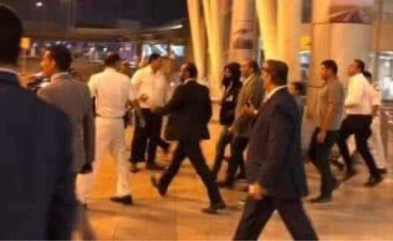 عاجل | وصول «محمد صلاح» إلى مطار القاهرة منذ قليل