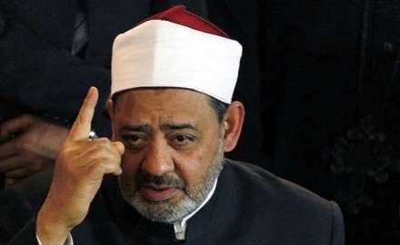 الإمام “الطيب” يطالب بتوحيد الجهود الدولية في مواجهة الإرهاب والتطرف