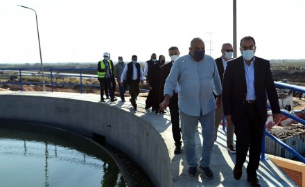 “رئيس الوزراء” يتفقد مشروع إنشاء محطة ترشيح المياه السطحية بالكاب