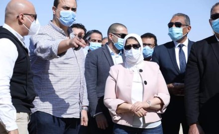 “وزيرة الصحة” تتفقد أعمال الإنشاء بوحدة طب أسرة أبو زنيمة الجديدة