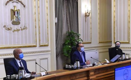 “رئيس الوزراء” يُناقش مقترحات تسهيل حركة البضائع بين مصر ودول القارة الإفريقية