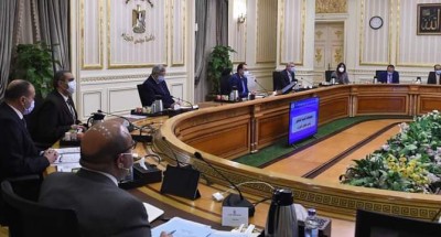 “رئيس الوزراء” يجتمع باللجنة العليا لإدارة أزمة كورونا ويصرح بقرارات جديدة