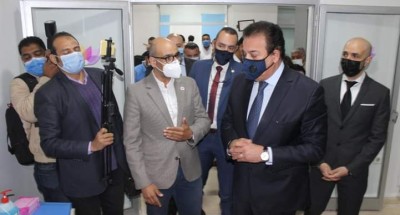 “وزير التعليم العالي” يفتتح دار العزل الصحي لمستشفى “سعاد كفافي”