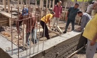 نائب رئيس مركز ومدينة دكرنس يتابع  إزالة أعمال بناء مخالف على أرض زراعية بكفر الباز