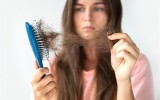 تساقط الشعر.. أعراض جديدة مرعبة لـ فيروس كورونا