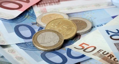 فرنسا: النمو المنخفض والتضخم يزيدان من مخاطر التضخم المصحوب بركود