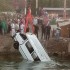 بالتفاصيل :النيابة العامة تأمر بحبس قائد حافلة سقطت غرقآ بالمنيا بقرية ( البرجاية )