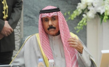 أمير الكويت يقبل استقالة الحكومة ويكلّفها بتسيير الأعمال