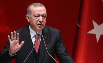 إردوغان يوقف المحادثات مع اليونان مع تصاعد التوتر مجدداً