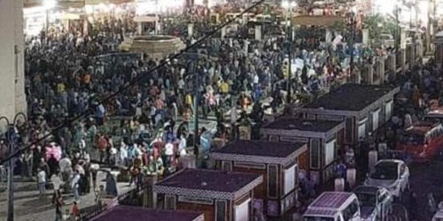 ملف بالصور الآلاف يحتفلون بالليلة الختامية لمولد السيد البدوي بطنطا رغم الغاء الاحتفالات رسميا