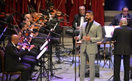 الفنان خالد سليم يختتم أولى حفلات الموسيقى العربية بأوبرا دمنهور