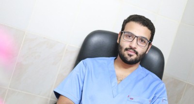 الدكتور محمد الفار: تجنّب الأطعمة شديدة الحرارة أو البرودة يساعد على الحفاظ على الأسنان