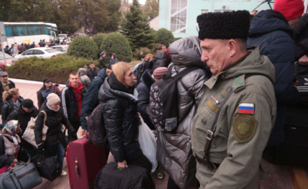 سلطات خيرسون الموالية لروسيا تدعو السكان إلى مغادرتها «فورًا»
