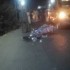 إصابة 3 أشخاص في انقلاب دراجة نارية على الطريق الصحراوي