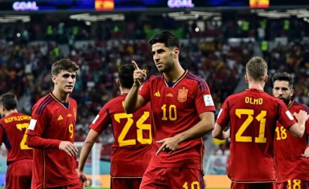موعد مباراة المغرب وإسبانيا اليوم في كأس العالم 