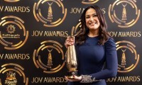 هند صبري وأشرف حكيمي ونادين نجيم عز يفوزون بجوائز Joy Awards