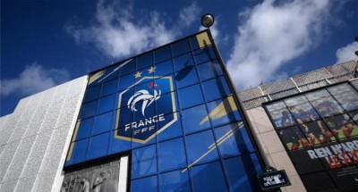 العلمانية المتوحشة، الاتحاد الفرنسي يمنع إيقاف المباريات لإفطار اللاعبين في شهر رمضان