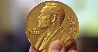 فوز ثلاثة علماء بجائزة نوبل في الكيمياء