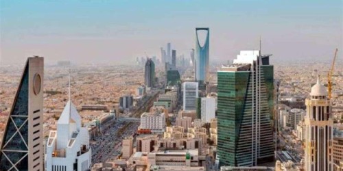 تصدر إلكترونياً لمدة عام وسفرات متعددة .. السعودية تفتح أبوابها للعالم… بتأشيرة «مستثمر زائر»