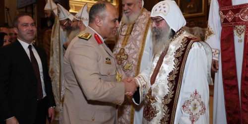 الجالية المصرية تحتفل مع الكنيسة القبطية بالكويت بـعيد القيامة المجيد