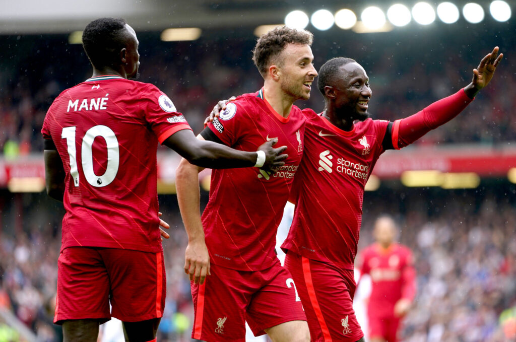 بث مباشر مباراة ليفربول وبيرنلي في الدوري الإنجليزي اليوم