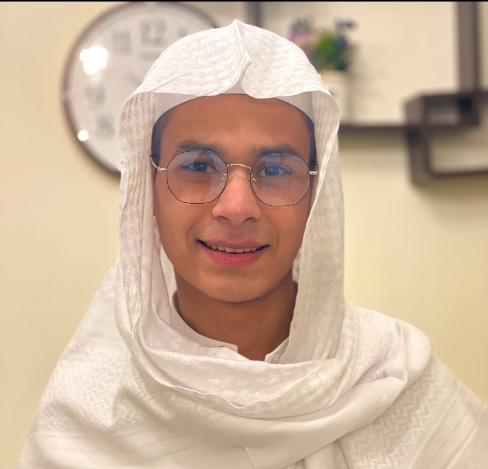 بدايةً من سن "العاشرة" وحتي بلوغ "العشرين".."عبد الرحمن مسعد " ينفرد بتفوق مبهر ونجاح مستمر