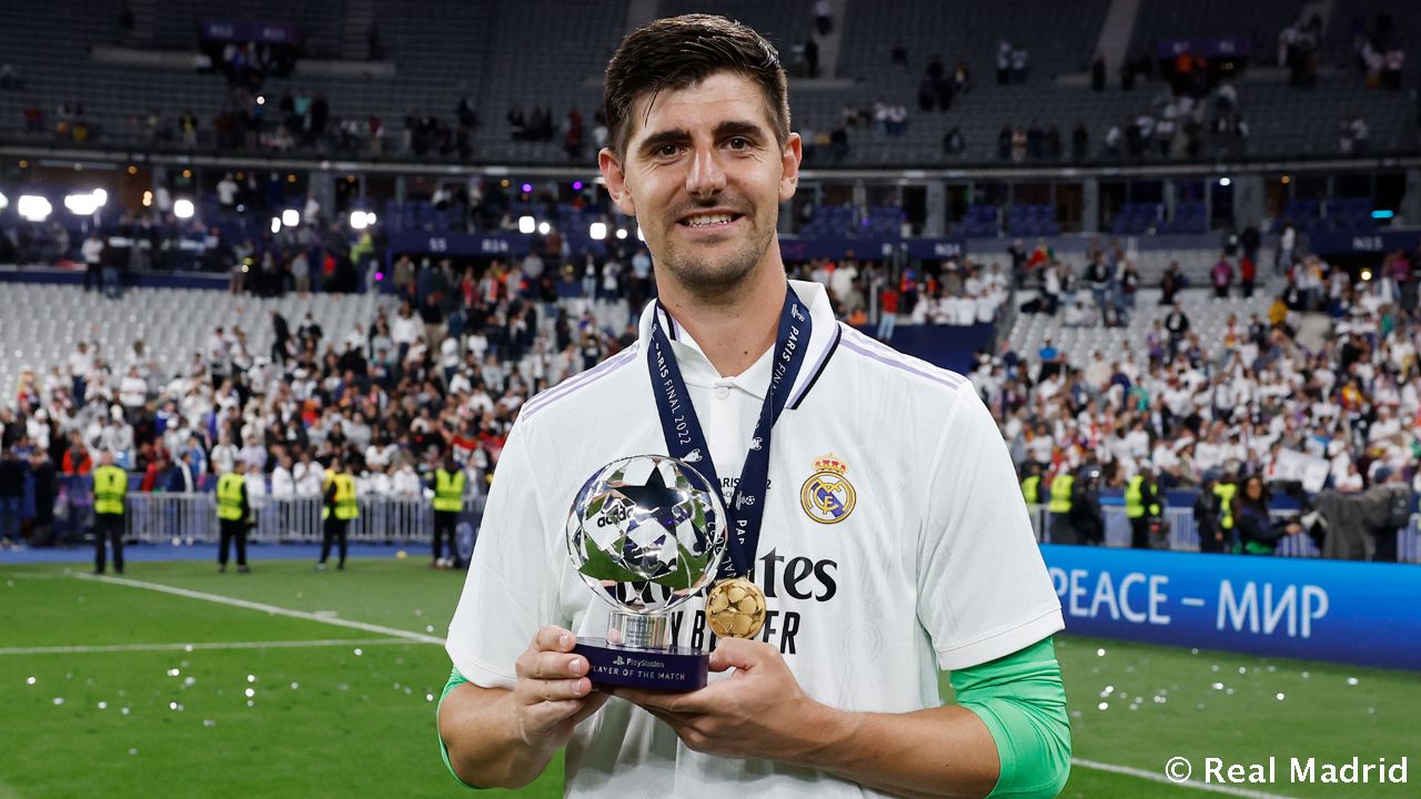 كورتوا، يحصل علي أفضل لاعب في نهائي دوري أبطال أوروبا