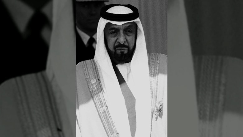 كل ما تريد معرفته عن الشيخ خليفة بن زايد حاكم الإمارات العربية المتحدة