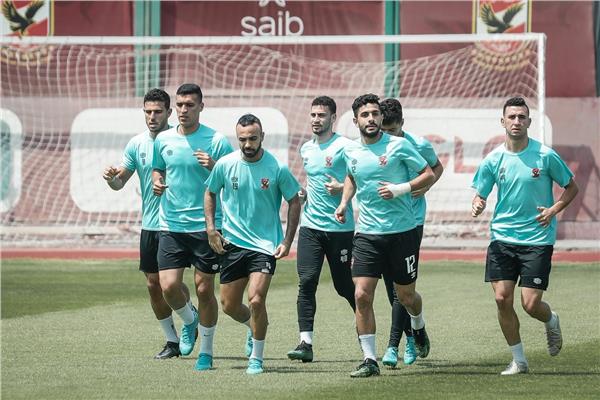 القمة المصرية | الأهلي يدخل معسكرًا «الجمعة» استعدادًا لمباراة الزمالك ‏