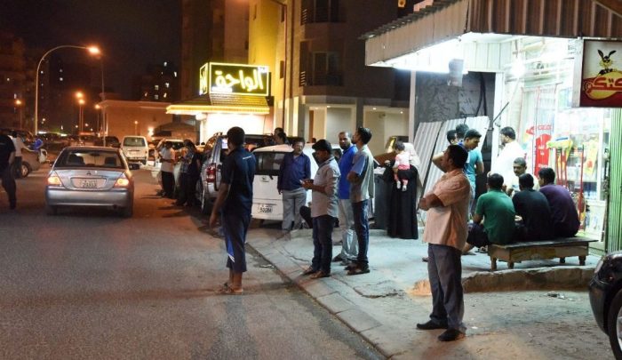 هزة أرضية شديدة تضرب الكويت.. شاهد الفيديو ولحظة وقوع الزلزال