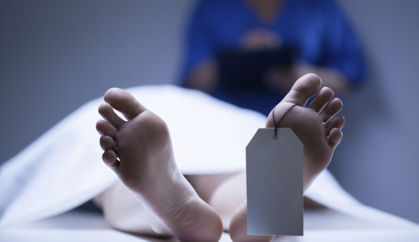 عاطل يقتل والدته بالدرب الأحمر